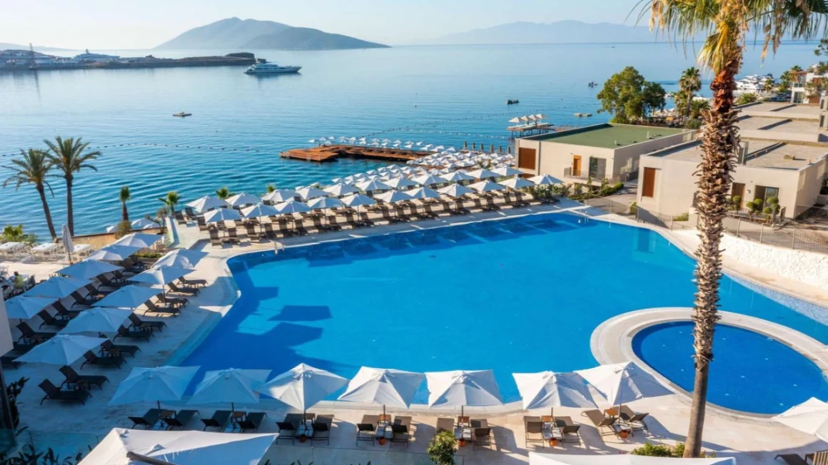 bodrum-otelleri-bos-kalinca-isten-cikarmalar-basladi-turizm-haber-bodrum-otelleri-bodrum-otel-bodrum-oteller-otel-oteller-bodrum-haber-UtEj